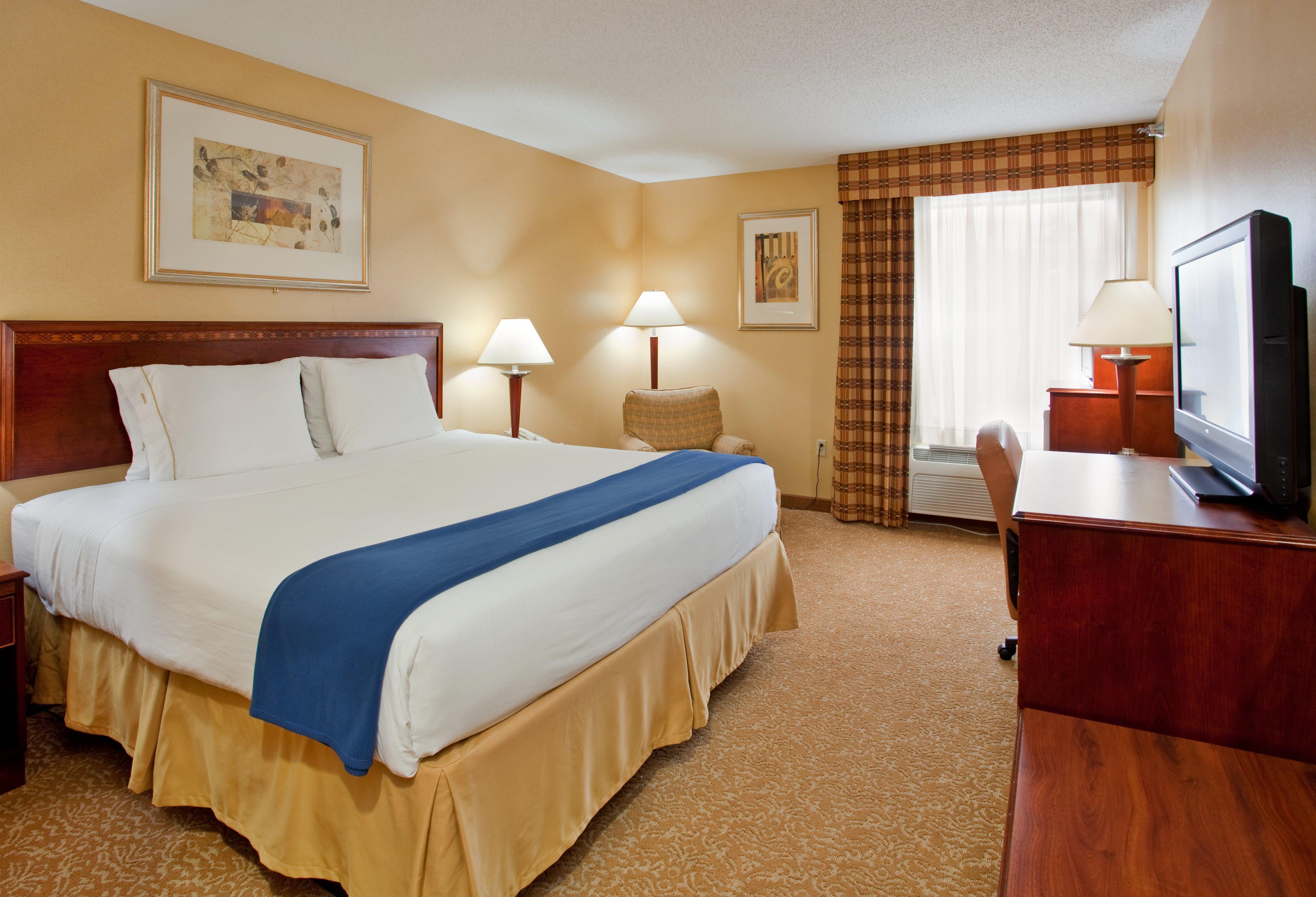 Holiday Inn Express Hotel & Suites Fenton/I-44, An Ihg Hotel Room photo